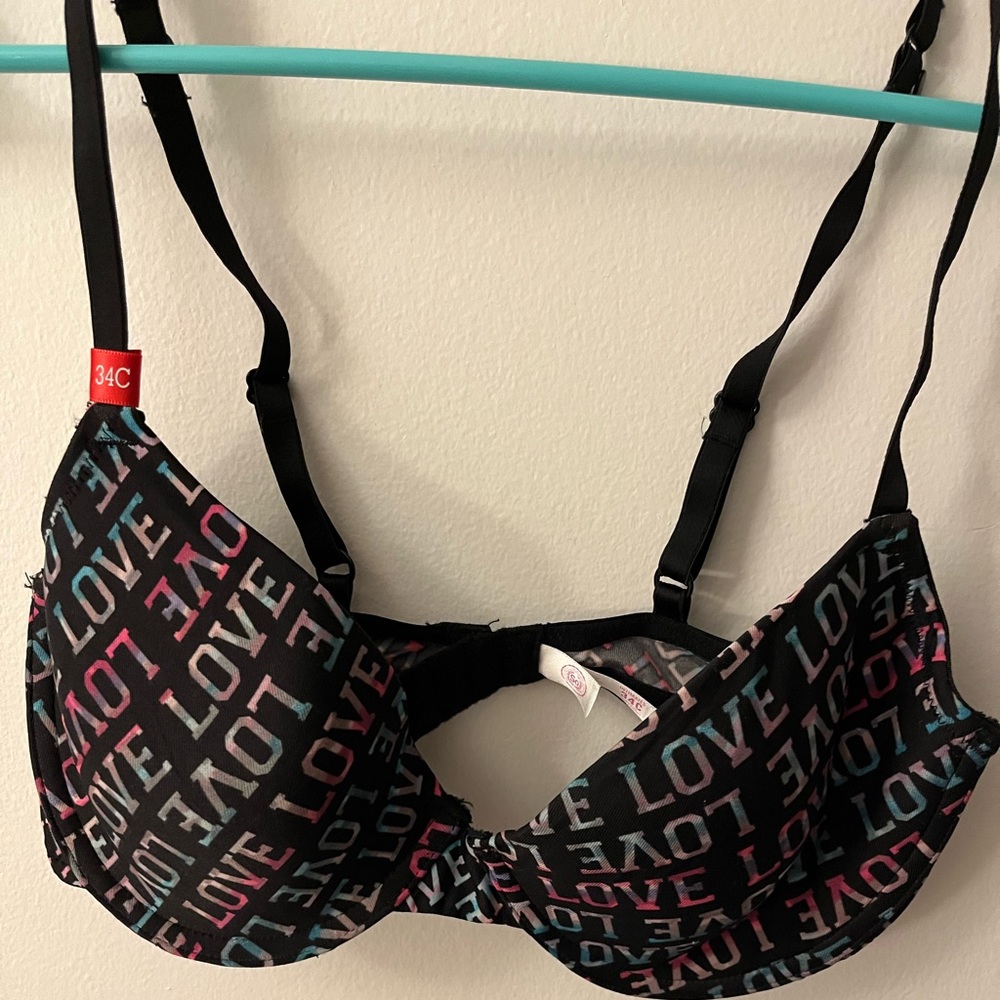 Bra 34C